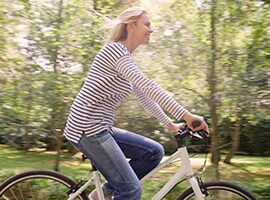 Montar en bici